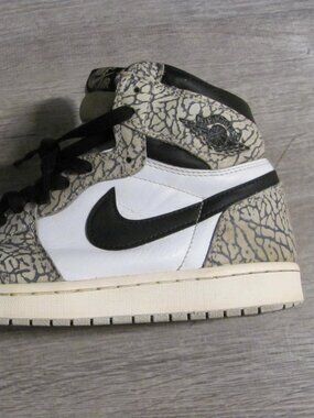 Nike Air Jordan 1 Retro High Top White Cement Elephant Print DZ5485-052 Size 9.5